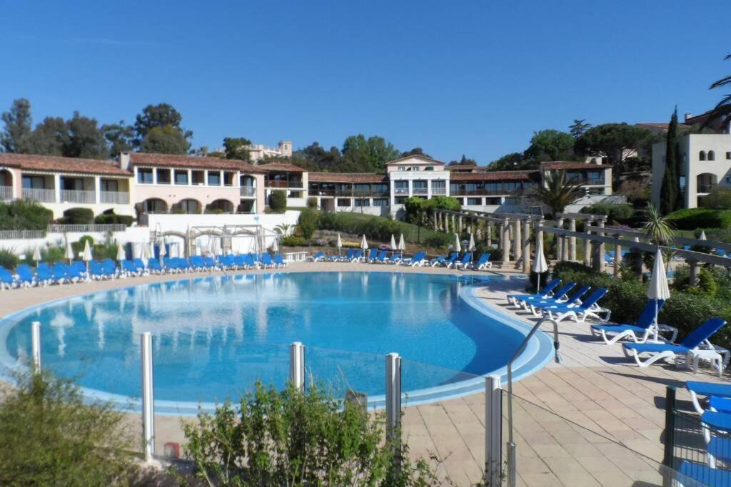 Les Parcs De Grimaud Villa Exterior photo
